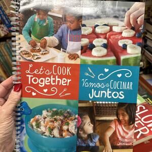 Lets cook Together Vamos a Cocinar Juntos Recipe Family Cookbook English Spanish